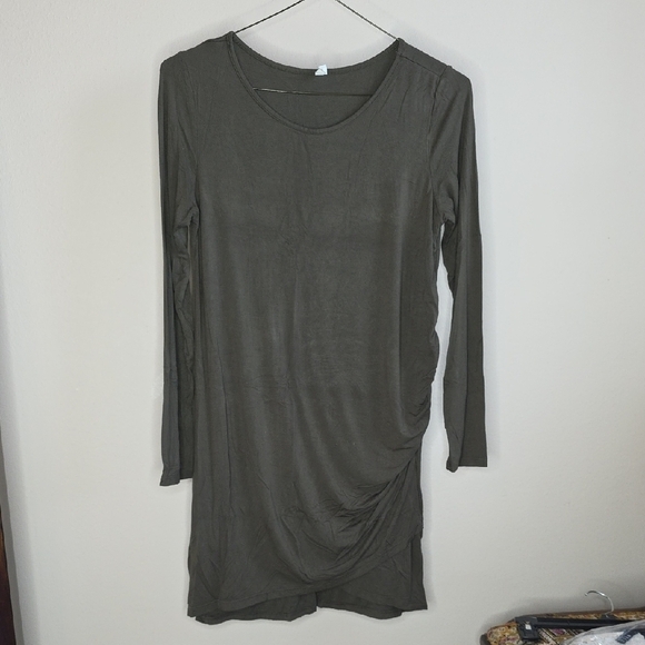 Pinkblush Maternity Green Ruched Long Sleeve Dress - Picture 2 of 7